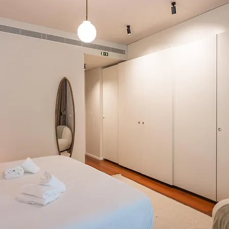 Douro River View Duplex 2br With Free Parking *