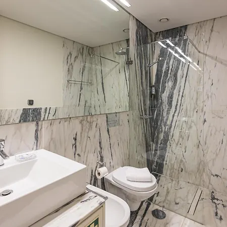 Douro River View Duplex 2br With Free Parking アパート ヴィラ・ノヴァ・デ・ガイア