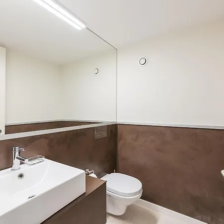 Douro River View Duplex 2br With Free Parking * ヴィラ・ノヴァ・デ・ガイア